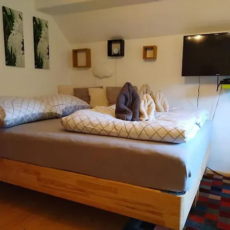 アパート Fw Schnuckel In 300a Altem Bergbauernhaus 1110m